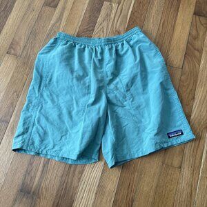 Patagonia Men's Green Mesh Lined 5" Swim Trunks Sise S